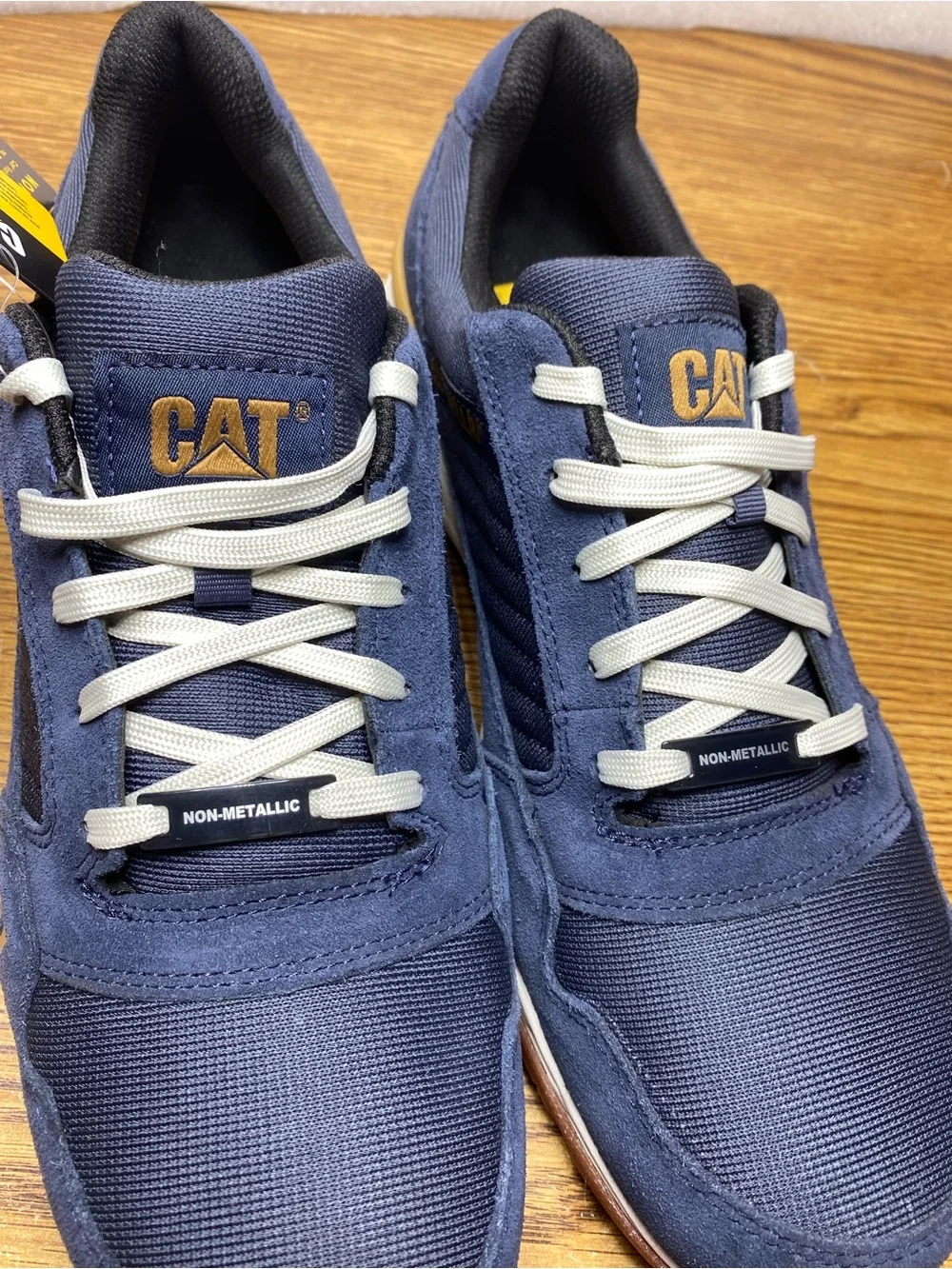 Caterpillar Men Venward Composite Toe Work Shoes Men’s Size 12 Wide Width New